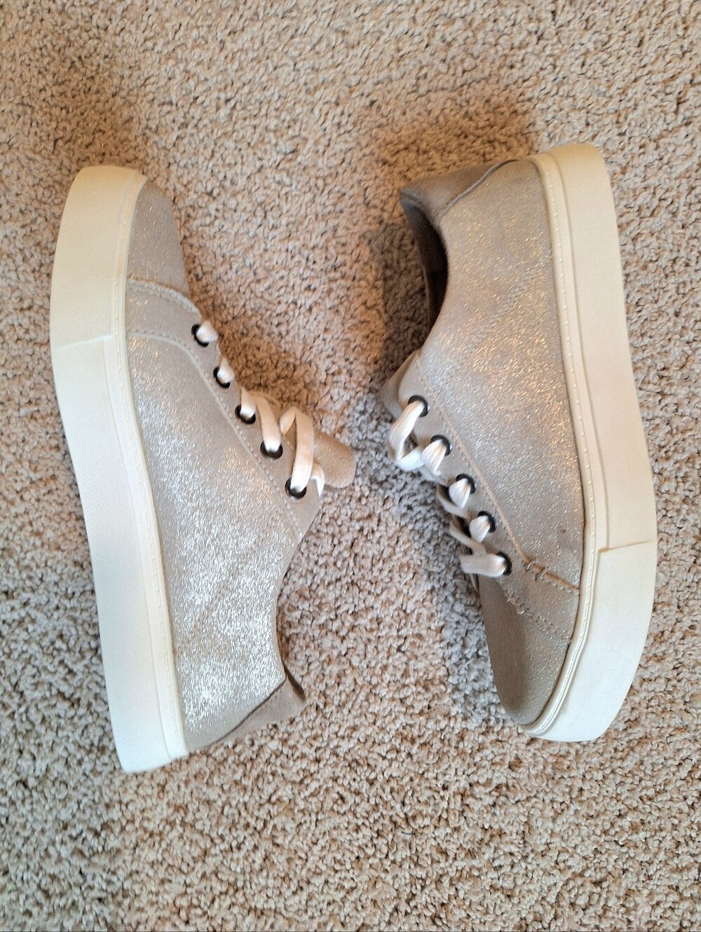 TOM'S Women's Kameron Lace-Up Sneakers Champagne Gold Metallic Size 7.5 - Picture 6 of 9